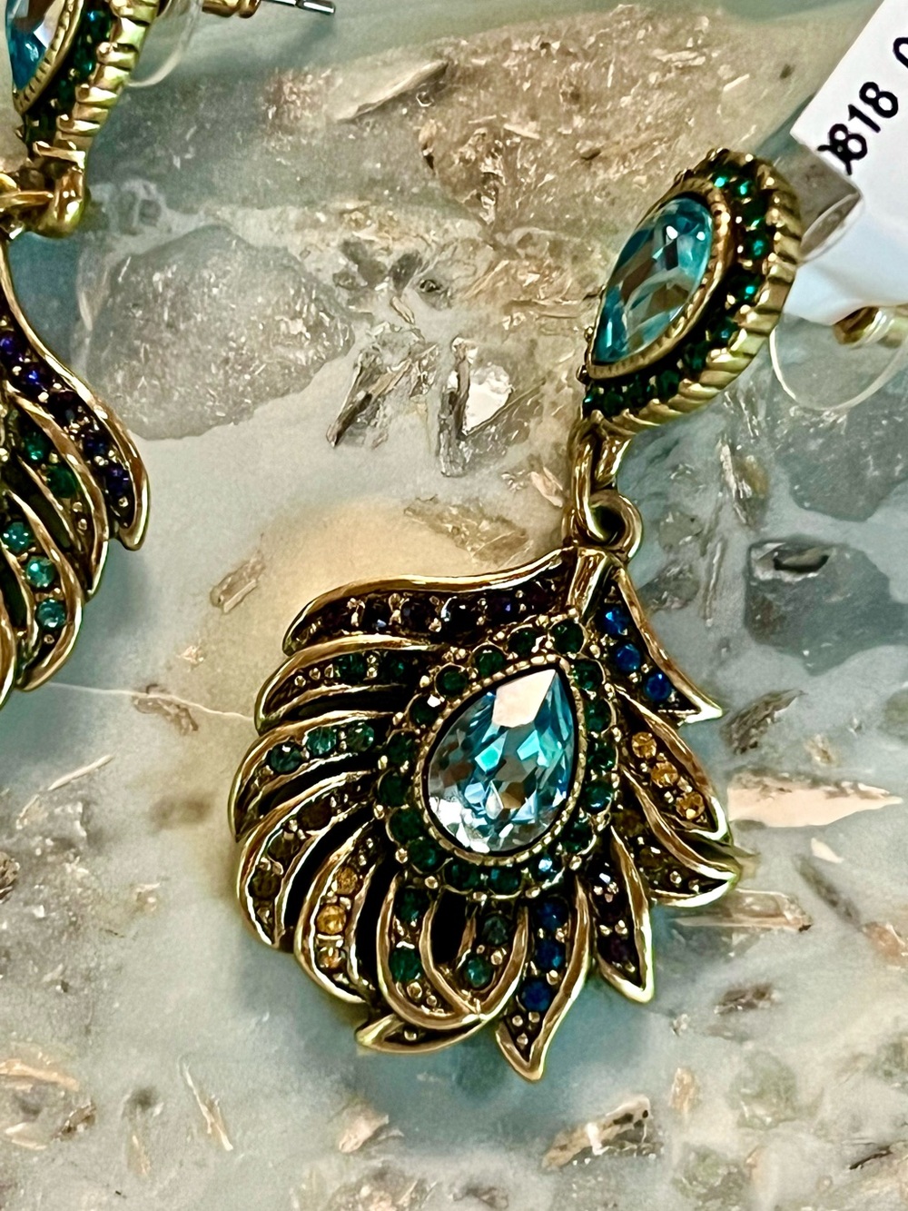 NWT Heidi Daus Pretty As A Peacock Crystal Feather Earrings - Picture 11 of 16